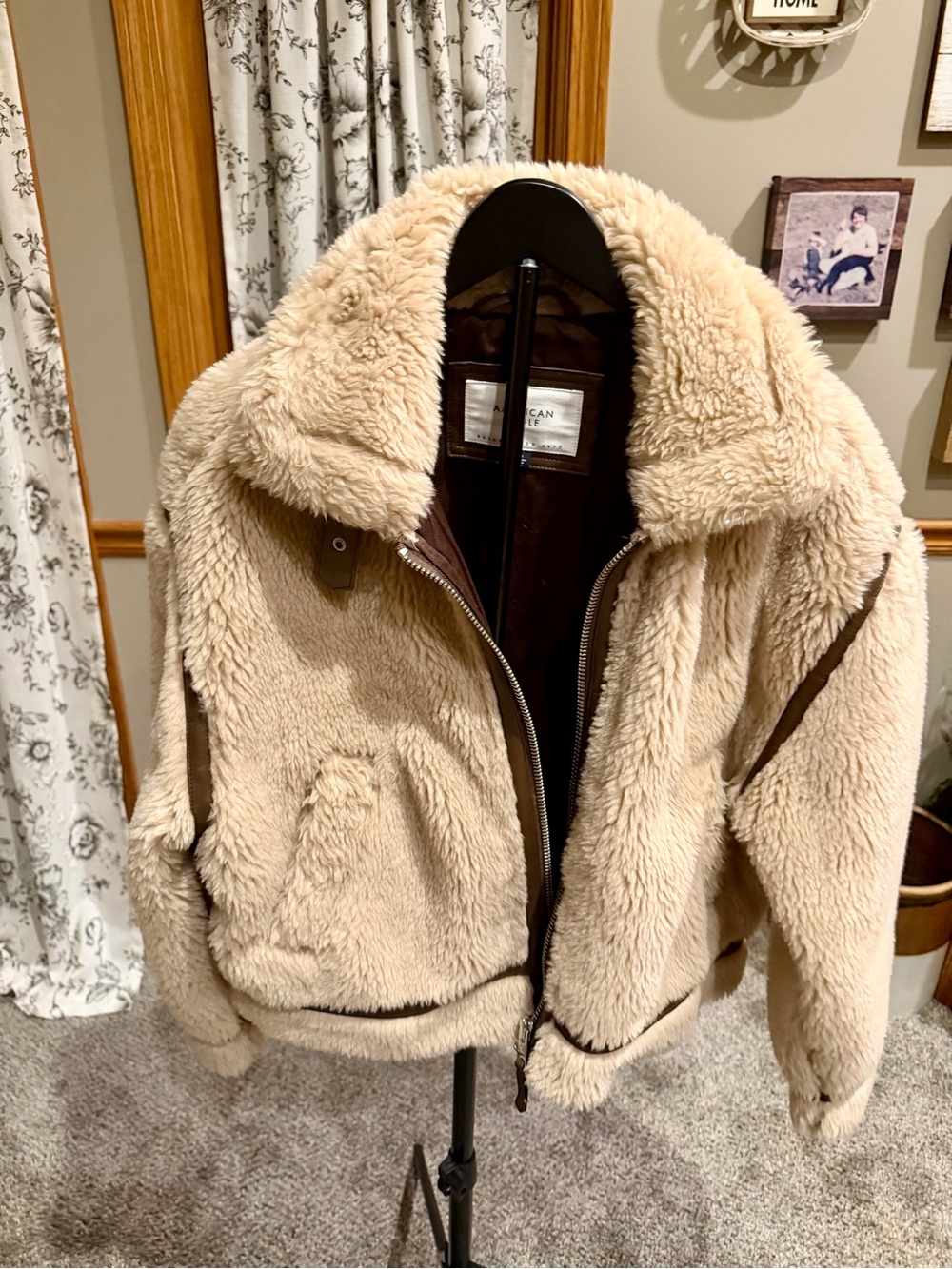 American Eagle Outfitters Cream Faux Shearling Zip Jacket